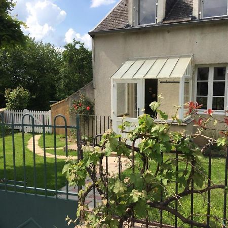 L' Huis-Au-Tilleul Quarré-les-Tombes 外观 照片