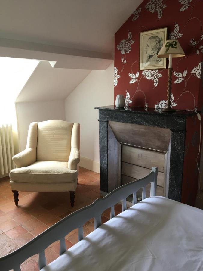 L' Huis-Au-Tilleul Quarré-les-Tombes 外观 照片